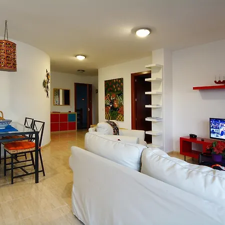 Апартаменты La Marina Sea Views With Terrace By Pvl Арресифе